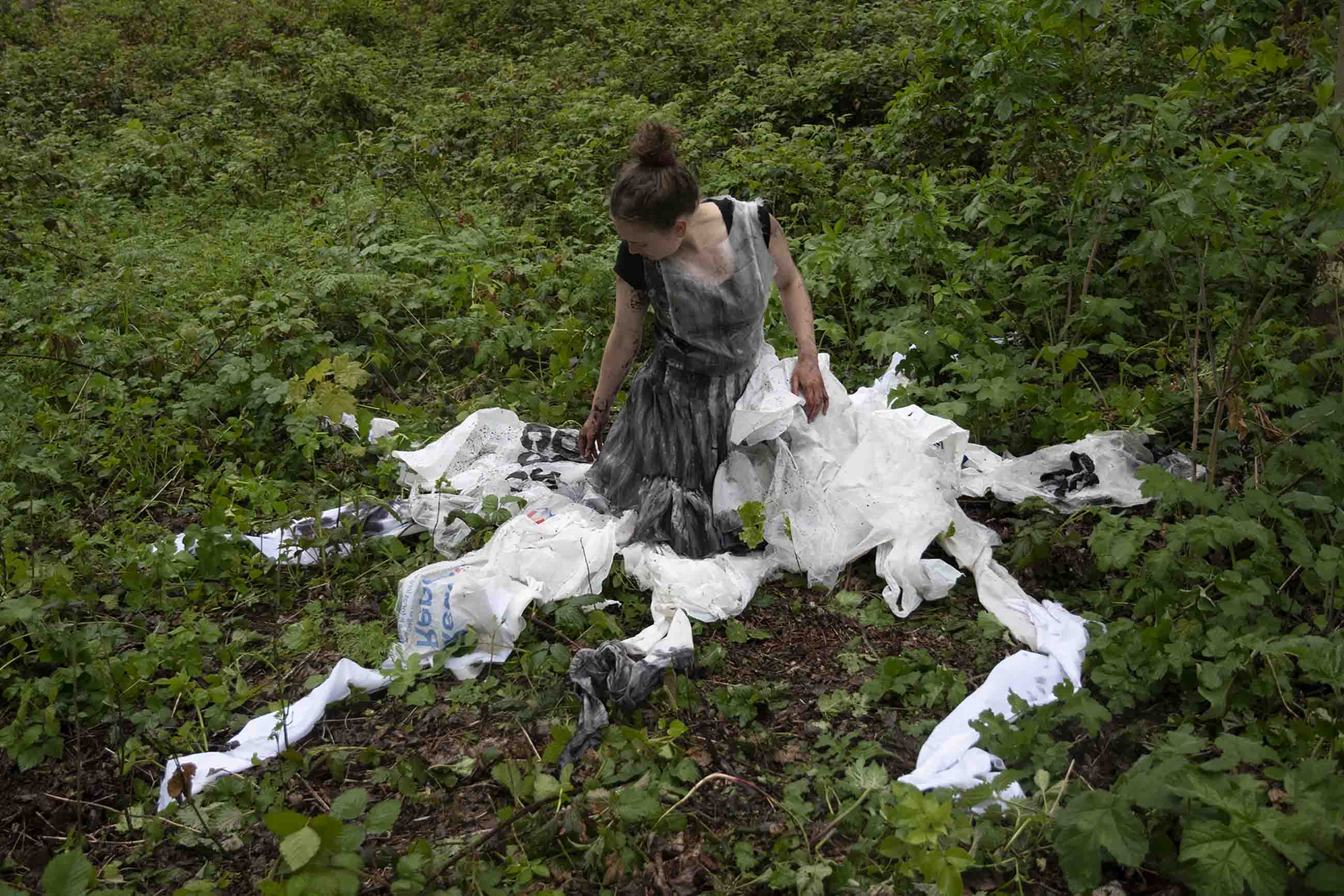 Fast Fashion Dress Performance in Woodland