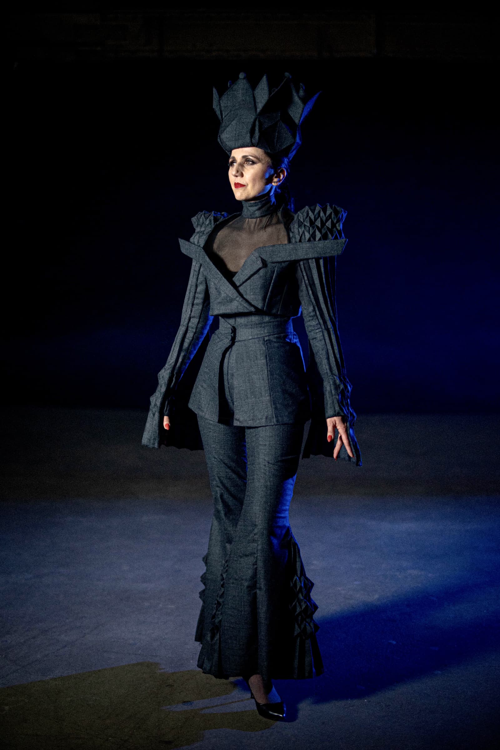 Lady macbeth full body front