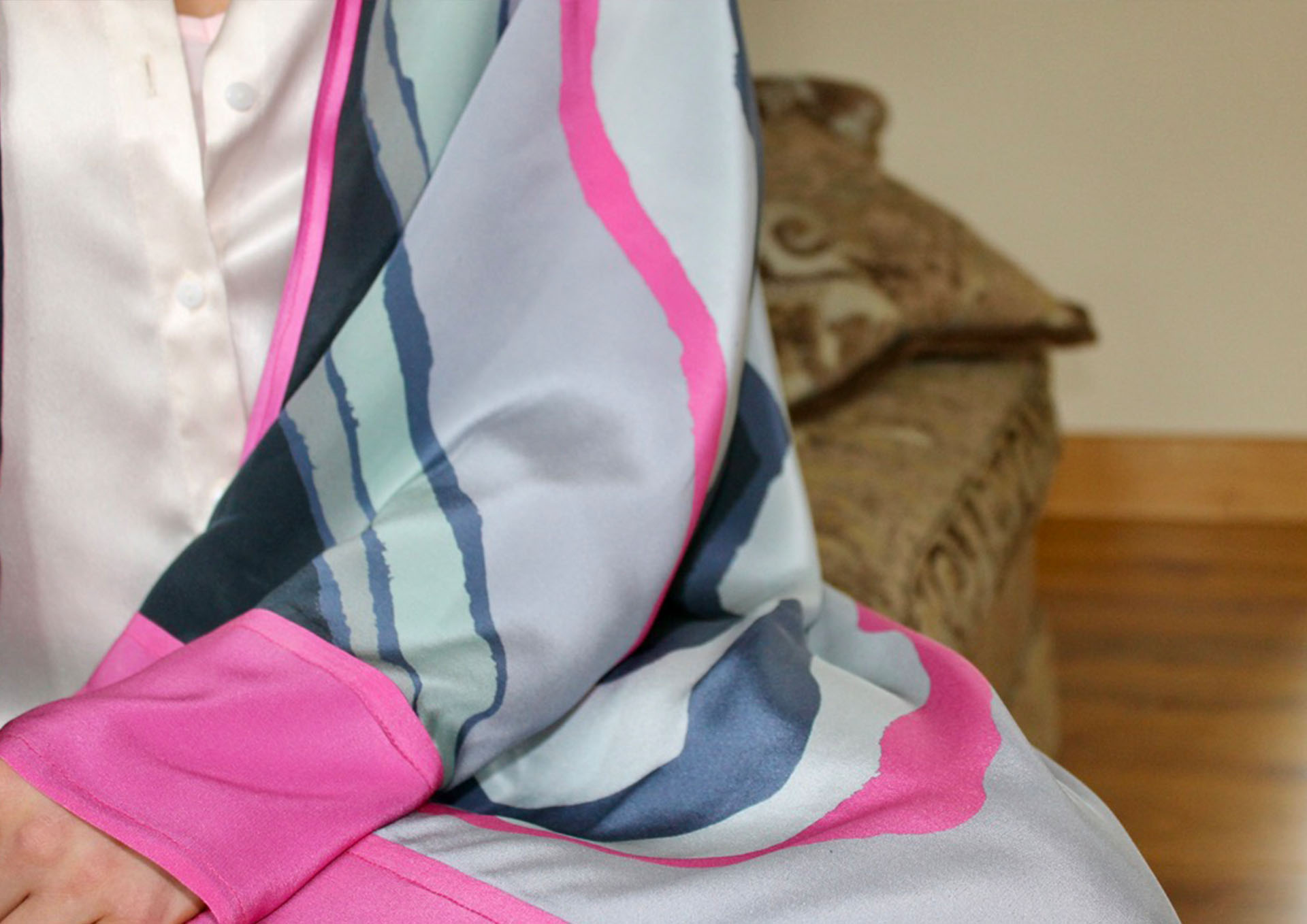 show piece crepe silk
