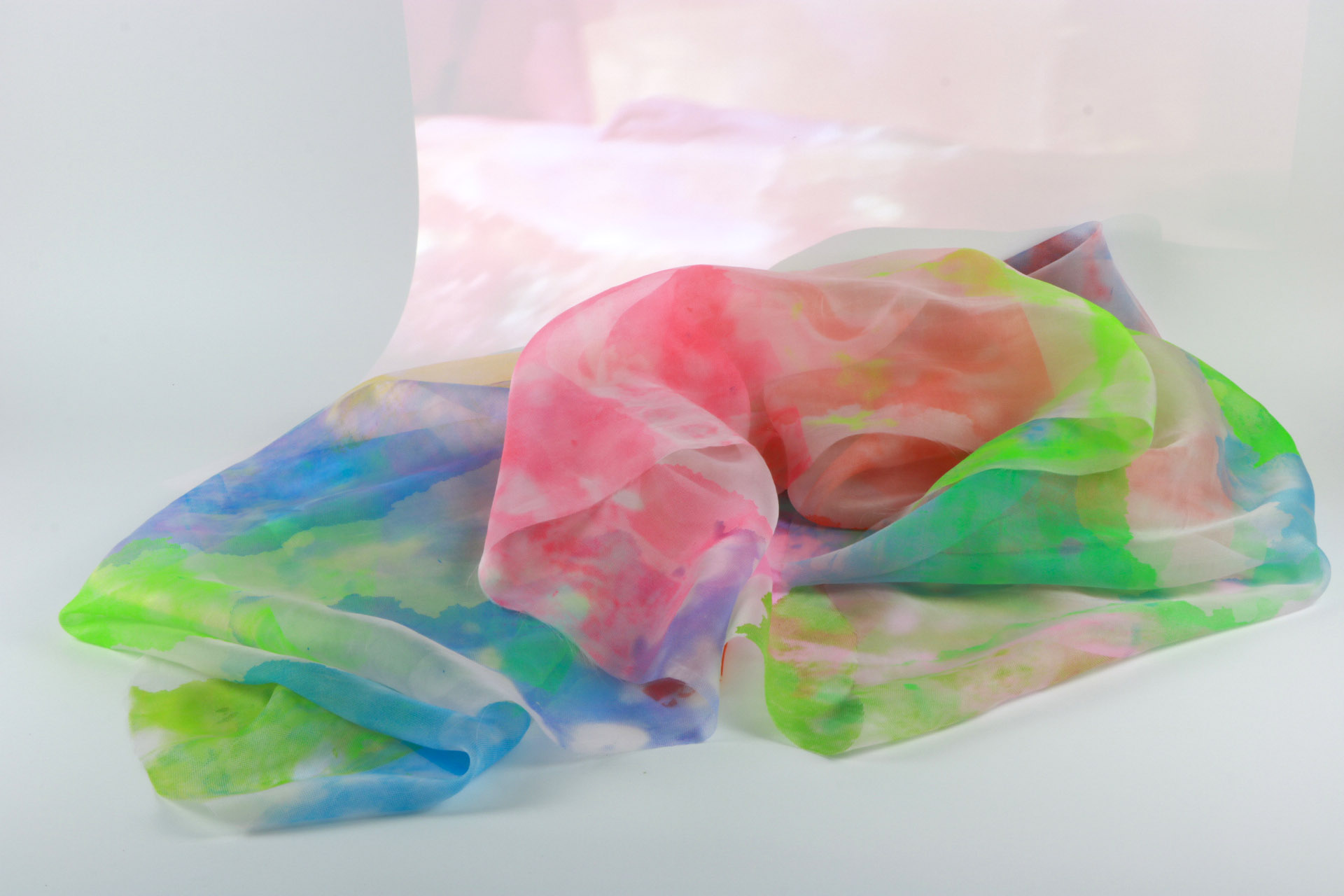 A Colourful Hybrid Textile