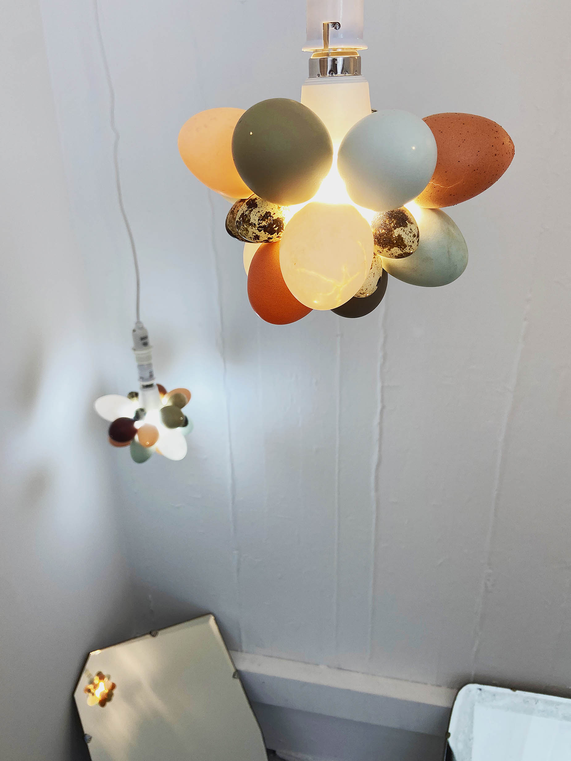 Illuminated Shell Corner Reflection 2