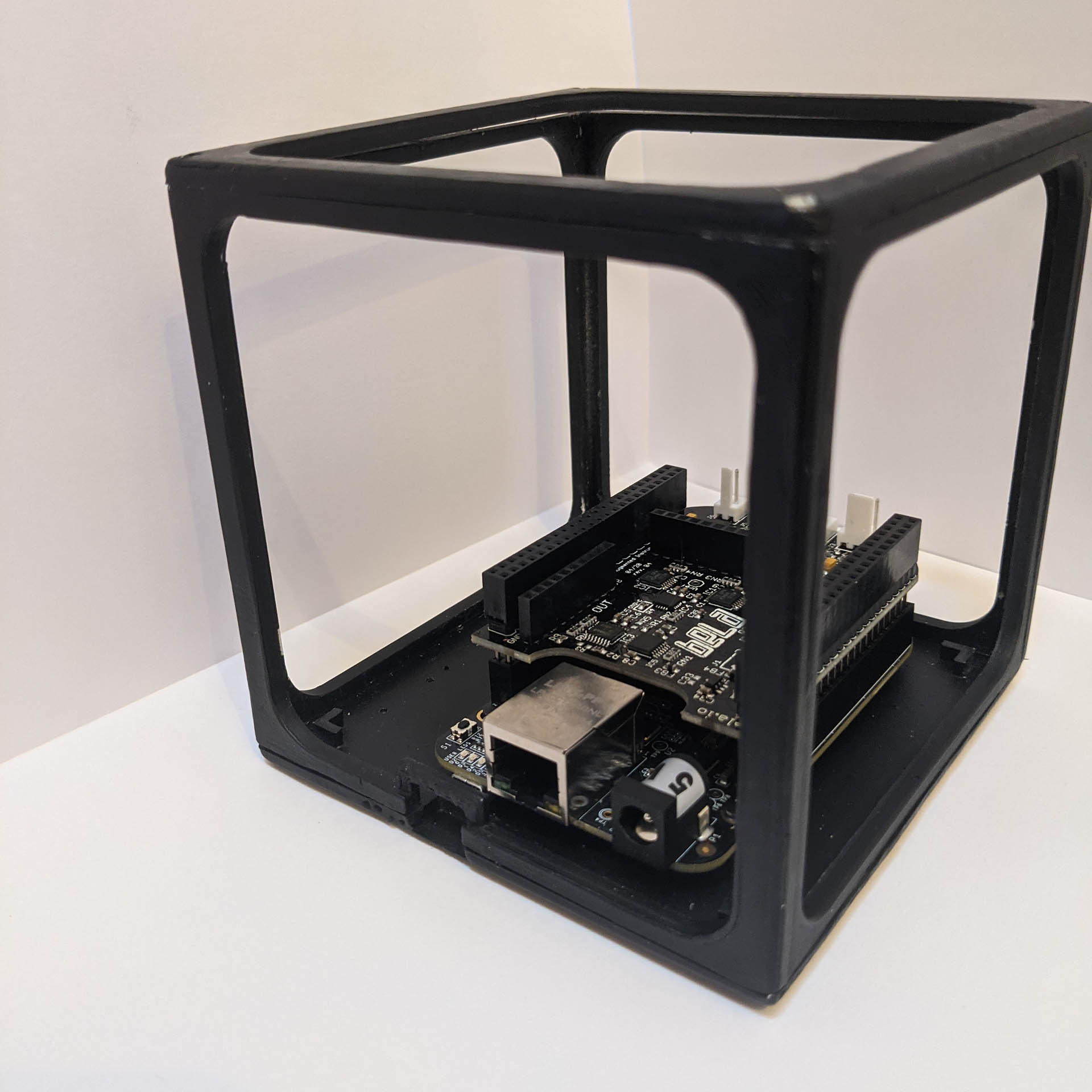 3D printed casing with mounted Bela 