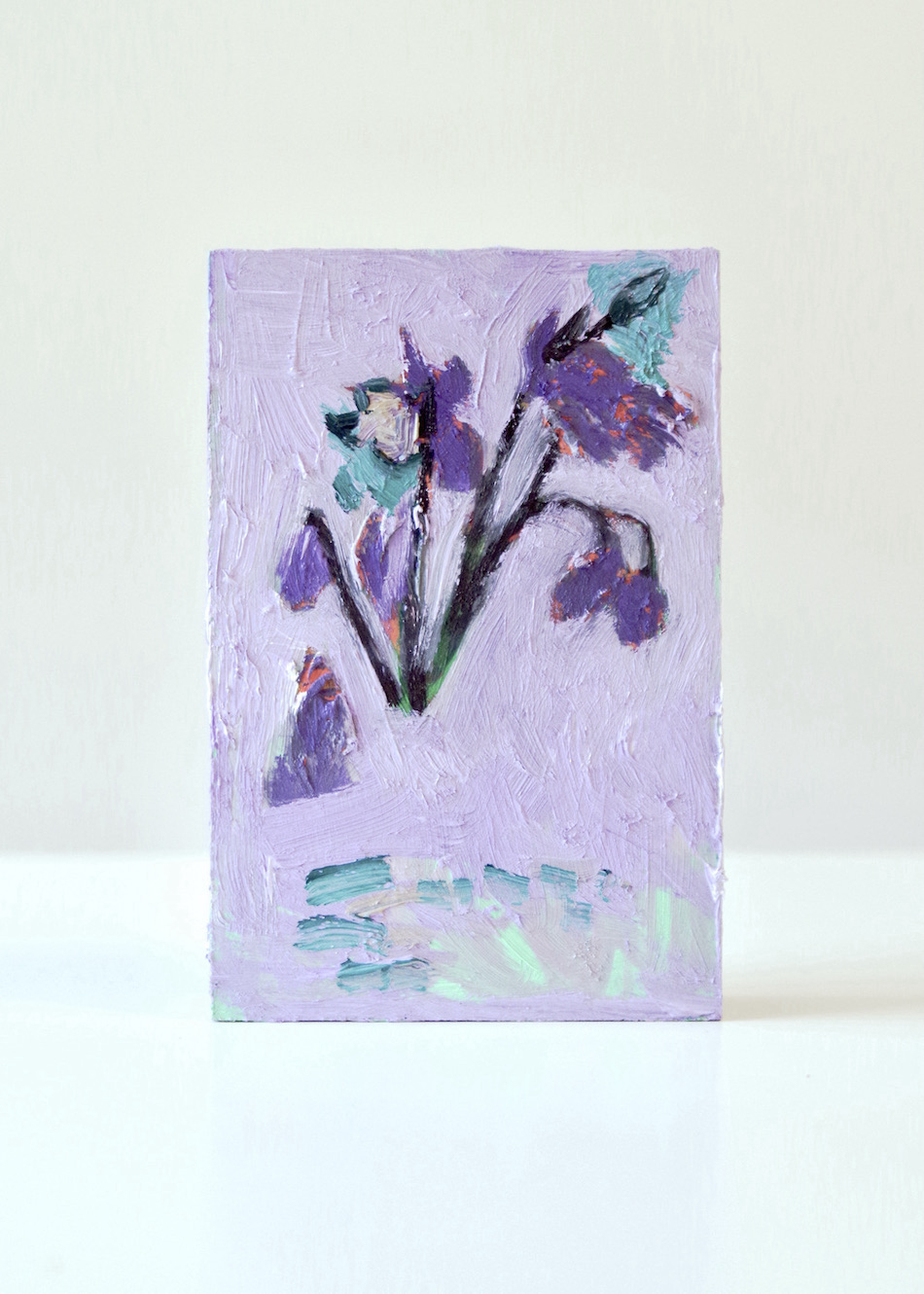 purple oil painted MDF block with image of daffodils with the vessel removed so that they are floating in mid-air.