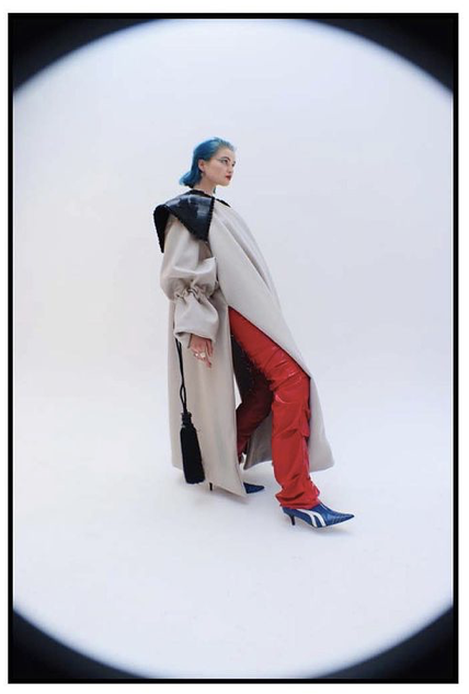 Look 3