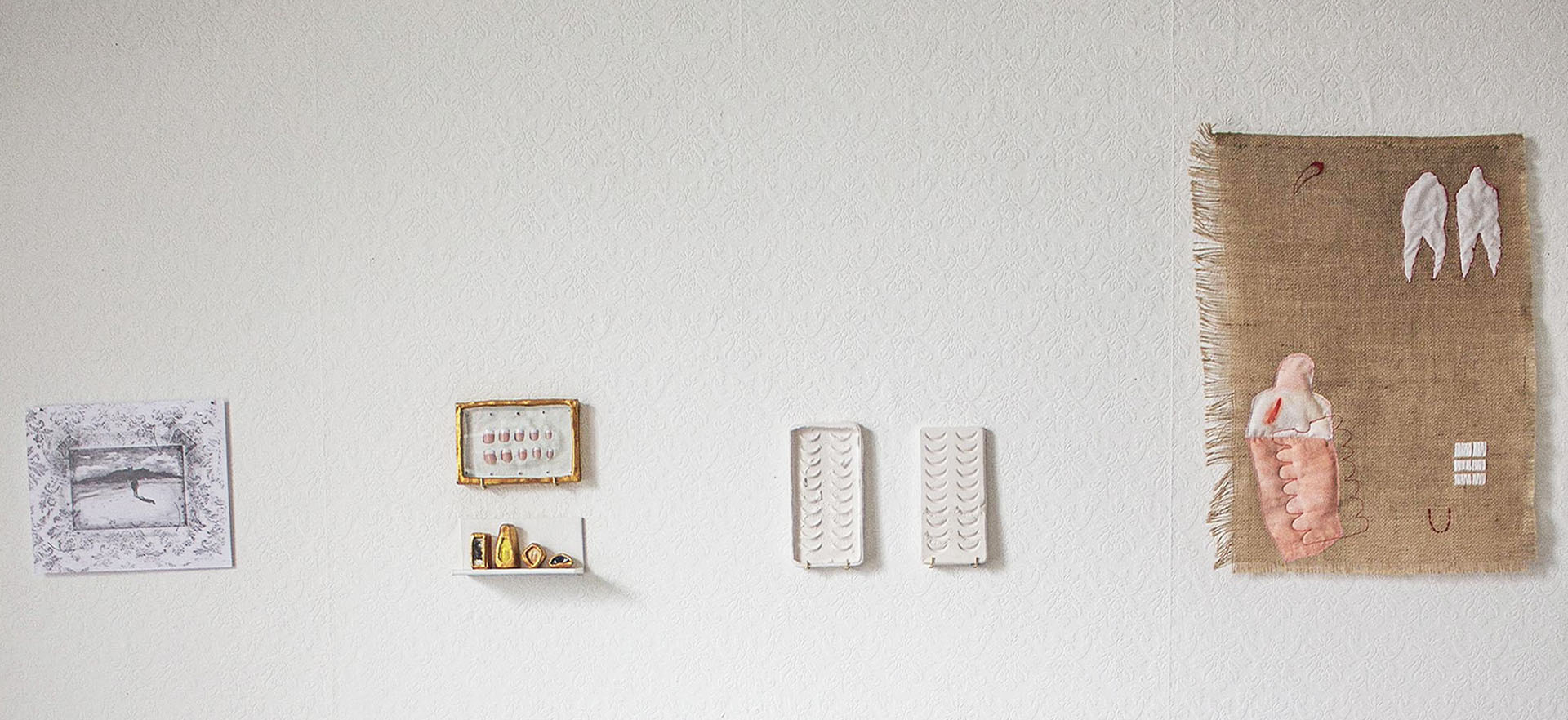 Personal items, installation, 2021